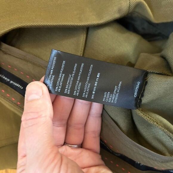 The Essential Slim by Anthropologie 4 Olive Green Cargo Pants Slacks - Picture 11 of 11